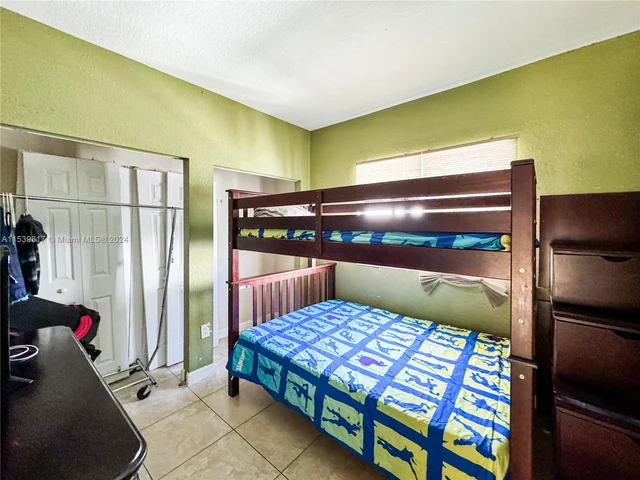 3449 NE 4th St, Homestead FL 33033