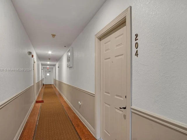 747 Michigan Ave # 204, Miami Beach FL 33139