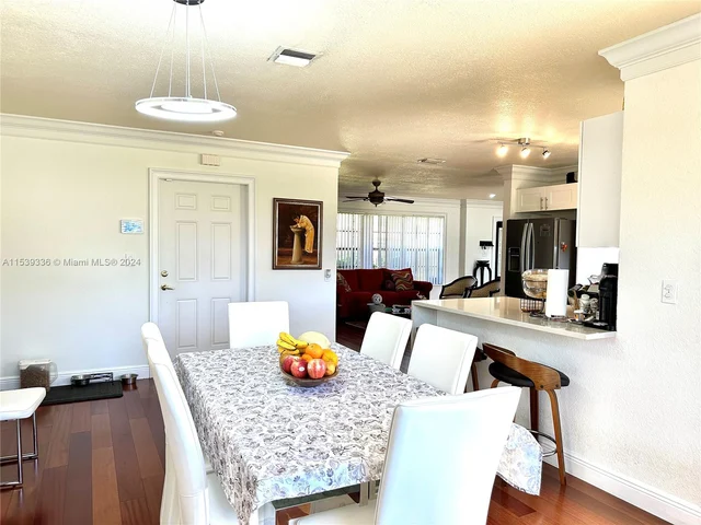 3908 Jefferson St, Hollywood FL 33021