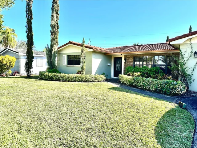 3908 Jefferson St, Hollywood FL 33021