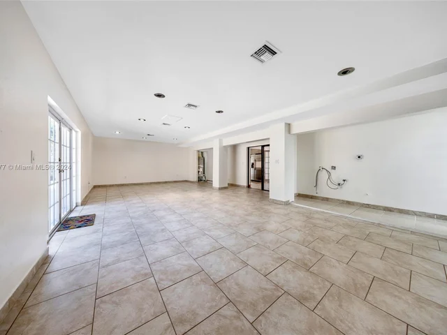 15235 SW 99th Ct, Miami FL 33157