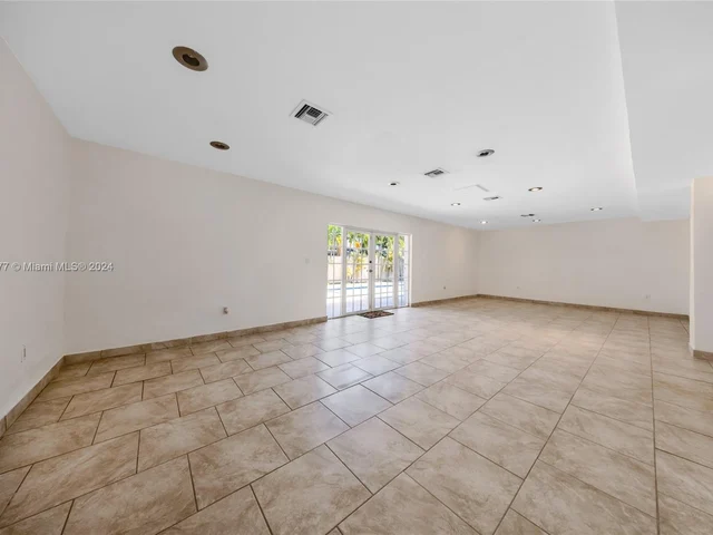 15235 SW 99th Ct, Miami FL 33157