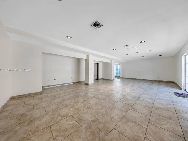 15235 SW 99th Ct, Miami FL 33157