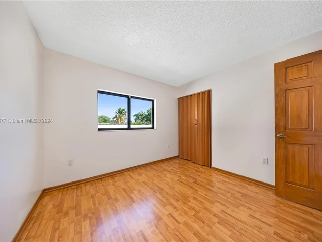 15235 SW 99th Ct, Miami FL 33157