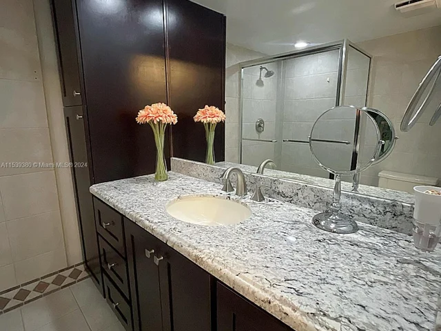 2921 N Waterford Dr N # 1, Deerfield Beach FL 33442