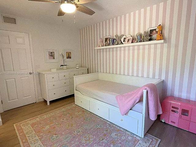 2921 N Waterford Dr N # 1, Deerfield Beach FL 33442