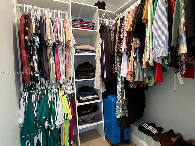 2921 N Waterford Dr N # 1, Deerfield Beach FL 33442