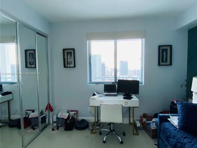 601 NE 36th St # 2807, Miami FL 33137