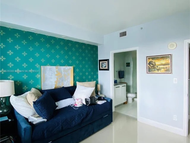 601 NE 36th St # 2807, Miami FL 33137