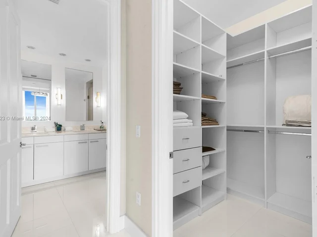 10295 Collins Ave # 506, Bal Harbour FL 33154