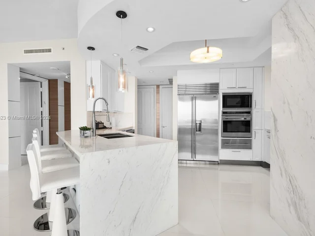 10295 Collins Ave # 506, Bal Harbour FL 33154