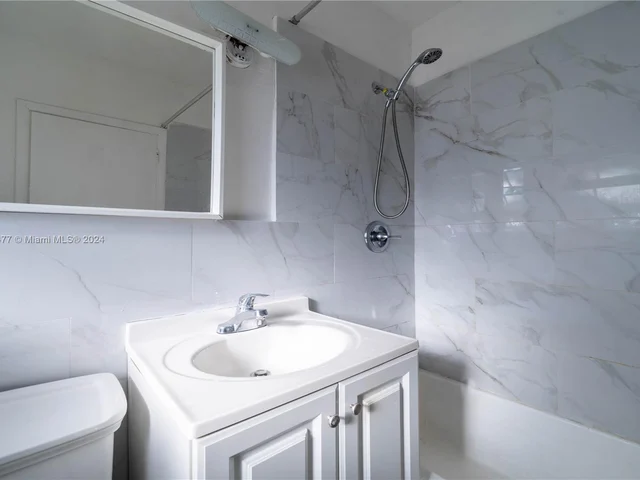 6511 Santona St # C12, Coral Gables FL 33146