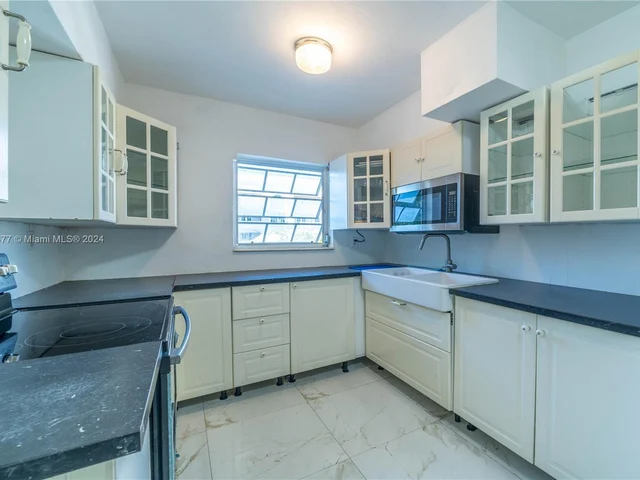 6511 Santona St # C12, Coral Gables FL 33146