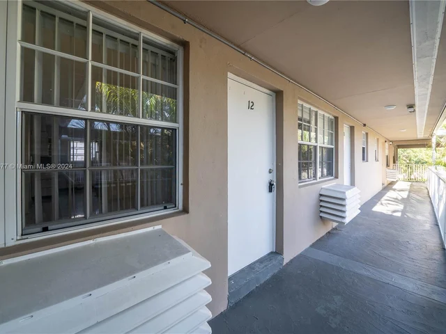 6511 Santona St # C12, Coral Gables FL 33146