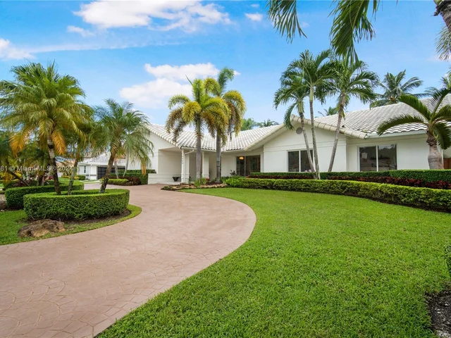 7438 SW 168th Ter, Palmetto Bay FL 33157