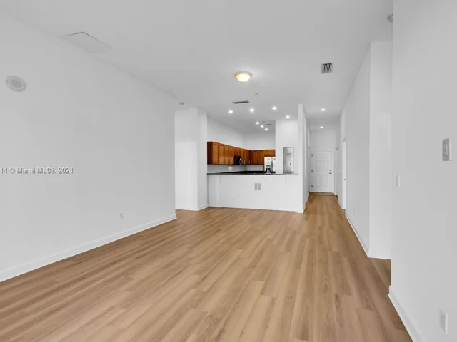 8395 SW 73rd Ave # 316, Miami FL 33143