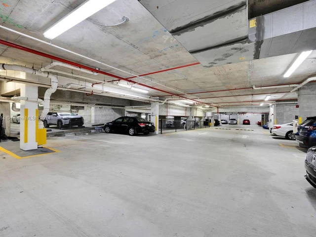 8395 SW 73rd Ave # 316, Miami FL 33143