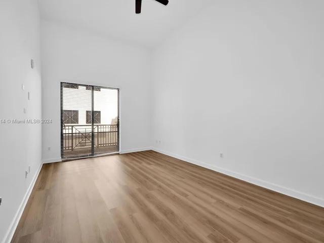 8395 SW 73rd Ave # 316, Miami FL 33143