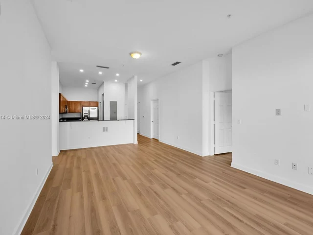 8395 SW 73rd Ave # 316, Miami FL 33143