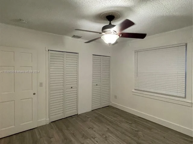 3554 NW 12th Ter, Miami FL 33125