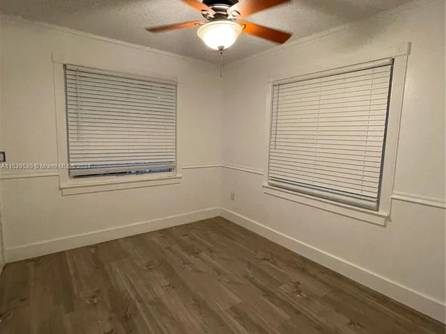 3554 NW 12th Ter, Miami FL 33125