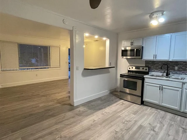 3554 NW 12th Ter, Miami FL 33125