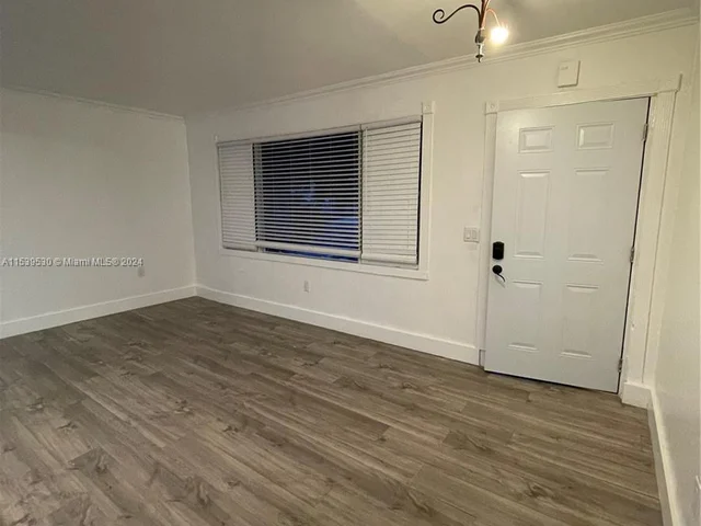 3554 NW 12th Ter, Miami FL 33125