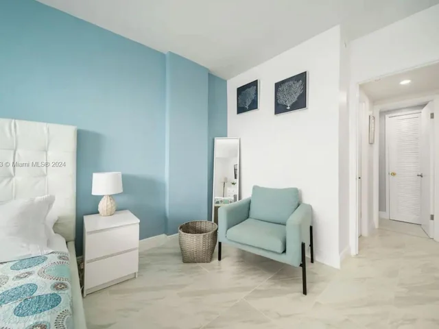 19370 Collins Ave # 825, Sunny Isles Beach FL 33160