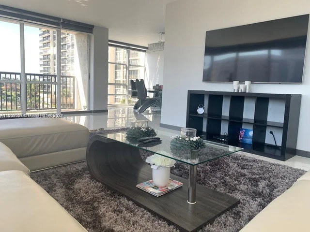 2049 S Ocean Dr # 401, Hallandale Beach FL 33009