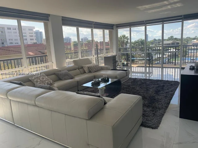 2049 S Ocean Dr # 401, Hallandale Beach FL 33009