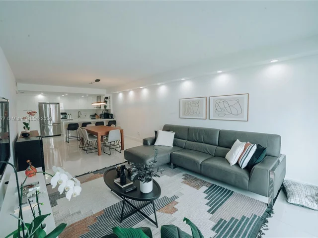 19380 Collins Ave # 1003, Sunny Isles Beach FL 33160