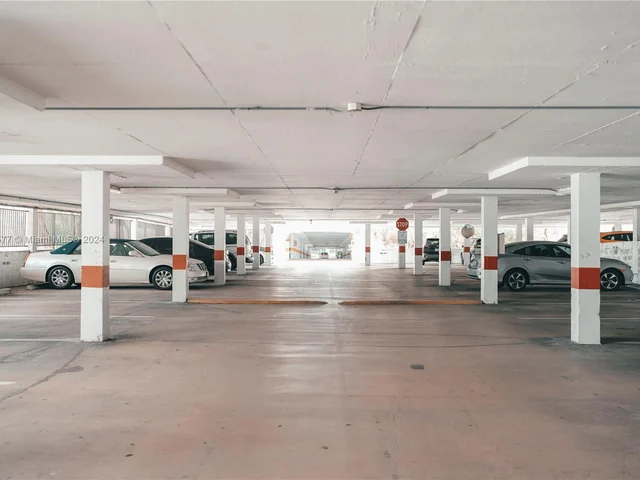 19380 Collins Ave # 1003, Sunny Isles Beach FL 33160