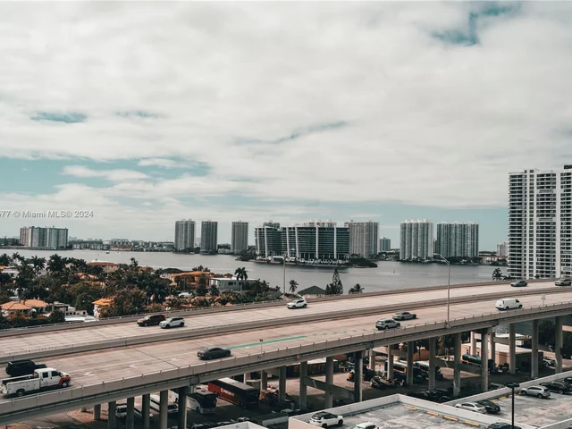 19380 Collins Ave # 1003, Sunny Isles Beach FL 33160