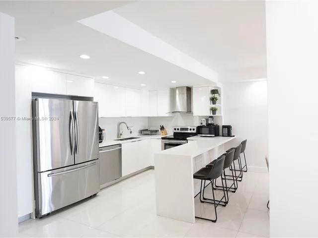 19380 Collins Ave # 1003, Sunny Isles Beach FL 33160