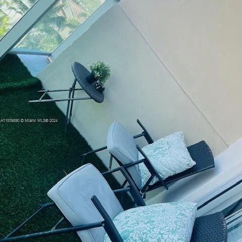 19370 Collins Ave # 622, Sunny Isles Beach FL 33160