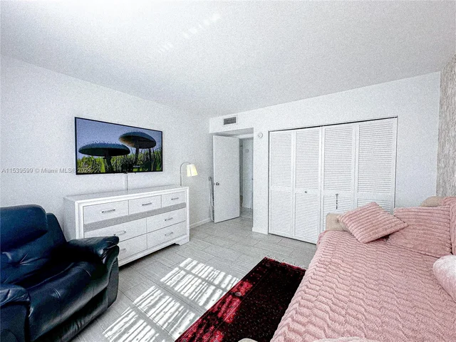 430 Golden Isles Dr # 205, Hallandale Beach FL 33009