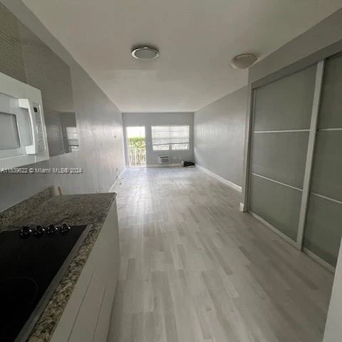 620 76th St # 5, Miami Beach FL 33141