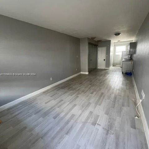 620 76th St # 5, Miami Beach FL 33141