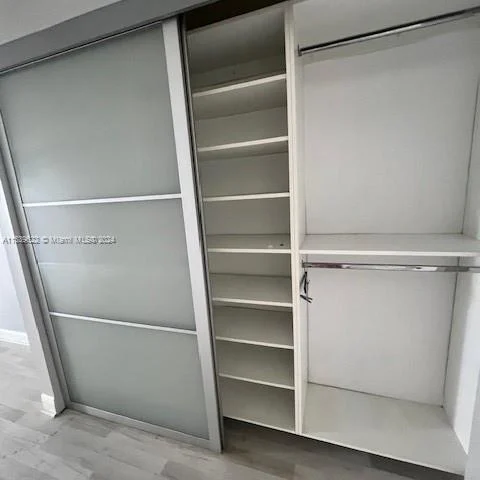 620 76th St # 5, Miami Beach FL 33141