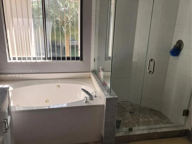 6350 W Longboat Ln W # 103, Boca Raton FL 33433