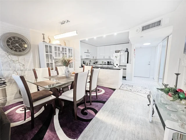 2801 NE 183rd St # 1108W, Aventura FL 33160