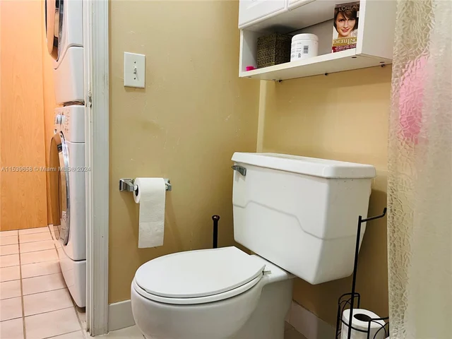 180 Cypress Club Dr # 822, Pompano Beach FL 33060