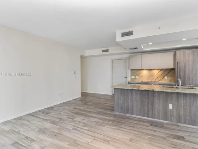 801 S Miami Ave # 1105, Miami FL 33130