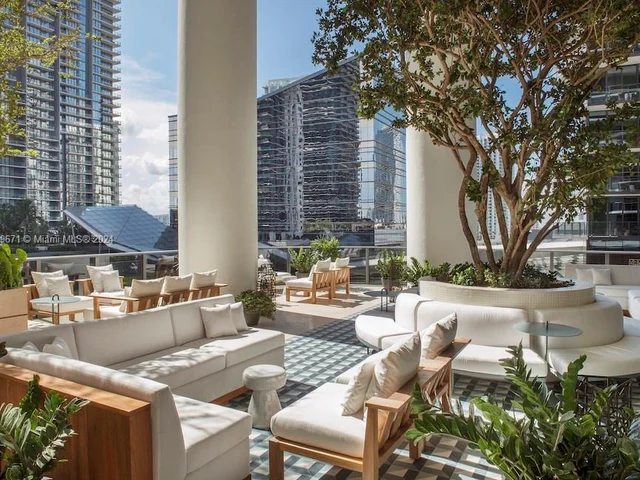 801 S Miami Ave # 1105, Miami FL 33130