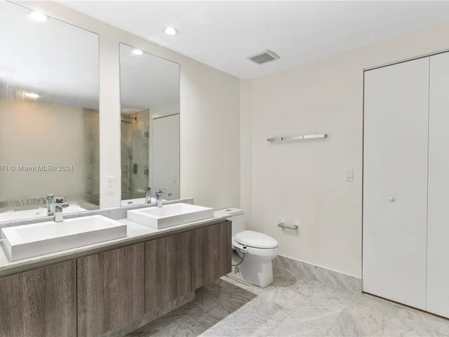 801 S Miami Ave # 1105, Miami FL 33130