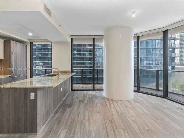 801 S Miami Ave # 1105, Miami FL 33130