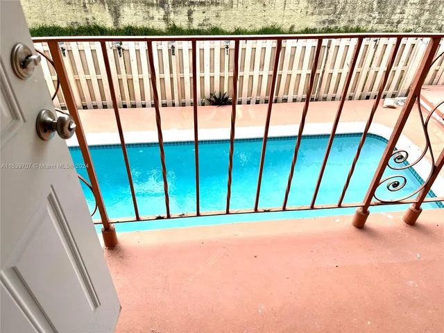 2909 Middle River Dr # 201, Fort Lauderdale FL 33306