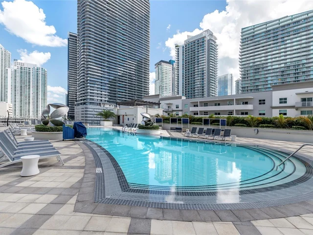 999 SW 1st Ave # 1417, Miami FL 33130