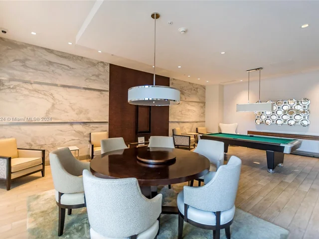 999 SW 1st Ave # 1417, Miami FL 33130