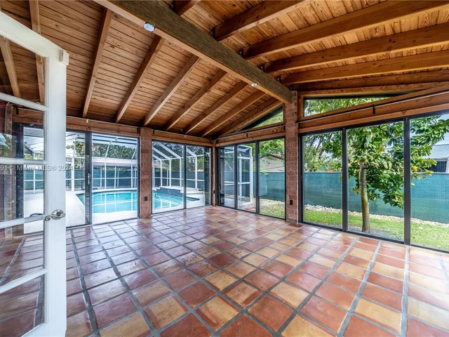 3825 SW 125th Ave, Miami FL 33175